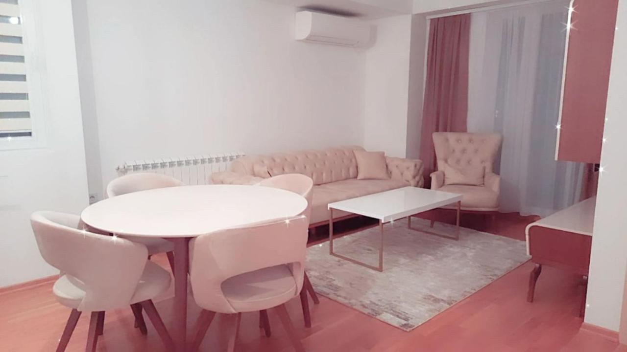 Luxury Apartment Iva II 斯科普里 外观 照片
