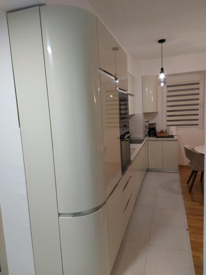 Luxury Apartment Iva II 斯科普里 外观 照片